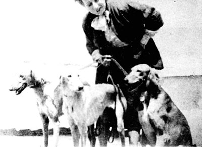 Propatria-kennelin salukeja 1940-luvulla